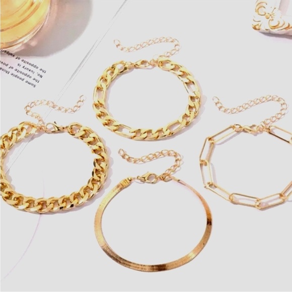 Jewelry - 2/$30 Bracelet Set of 4 Women's Gold Toned Modern Chunky Jewelery